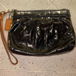 Coach Black Patent Leather Wristlet with Tan Strap Leather